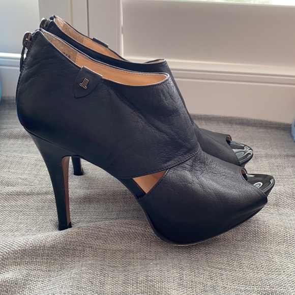 Lanvin en bleu black open toe heels with cutouts - Picture 8 of 9